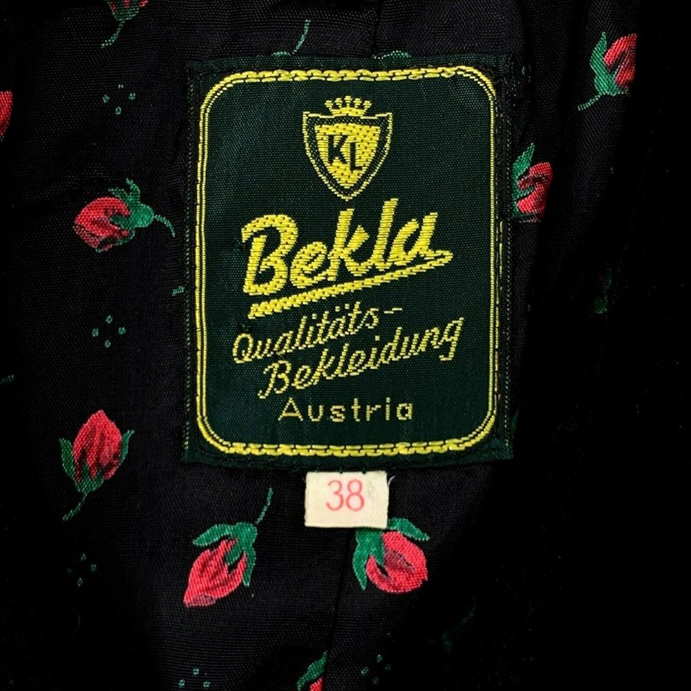 KL Bekla Austria Double Breasted Short Wool Jacket - Picture 3 of 4